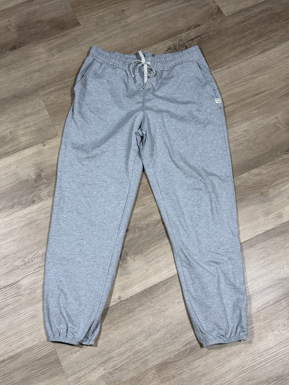 Vuori Granite Performance Jogger Womens M Grey DreamKnit Warm Brushed VW4148
